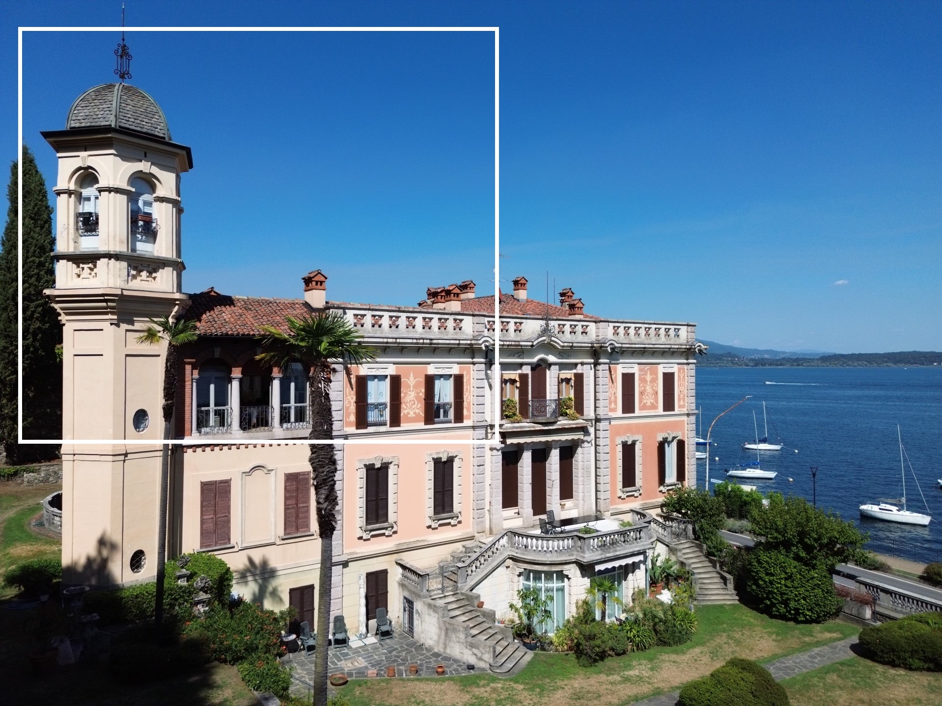 APPARTAMENTO VISTA LAGO CON TORRETTA IN VILLA CONELLI