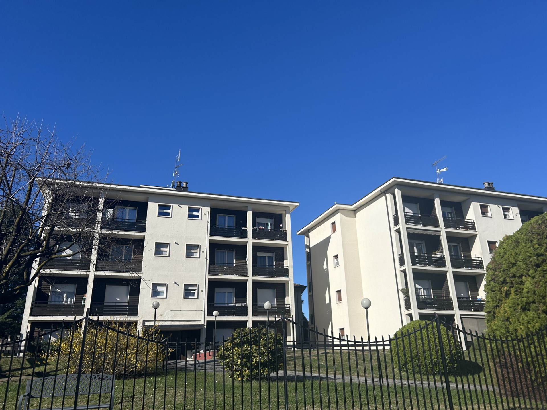 APPARTAMENTO CON TERRAZZO